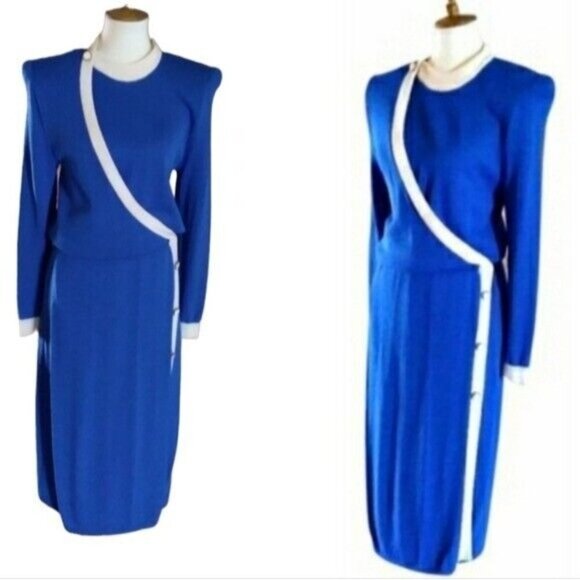 St. John Marie Gray 70's Vintage BlueCream Santana Knit Wrap Midi Dress Size 4